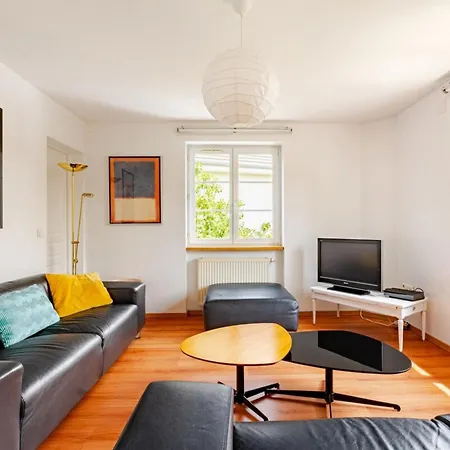 Charmante Maison Avec Jardin *