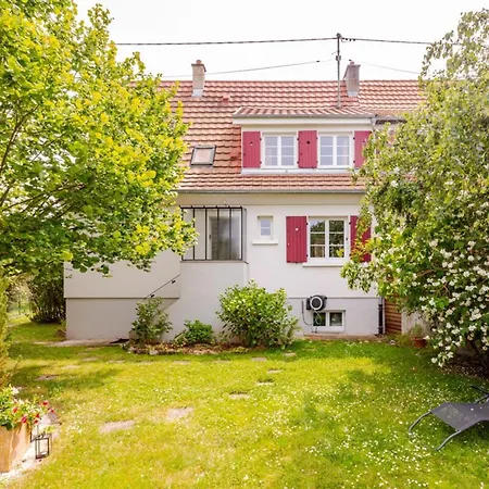 Charmante Maison Avec Jardin *